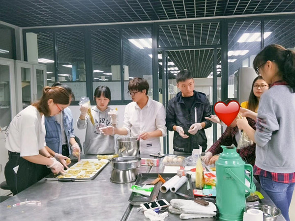 国产做爱视频
成功举办粮食科技活动周系列活动