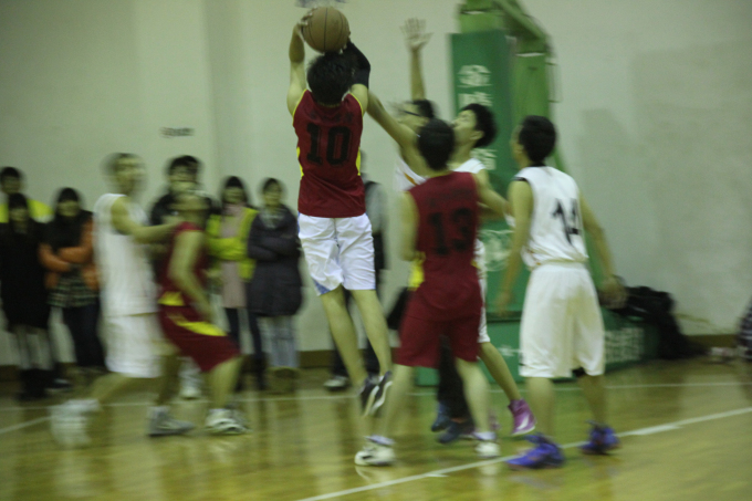 第二届“南财之星”NCBA篮球联赛(之二)